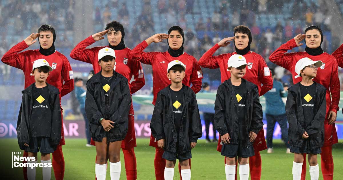 Australia grants visas to five iranian women footballers who refused to sing anthem