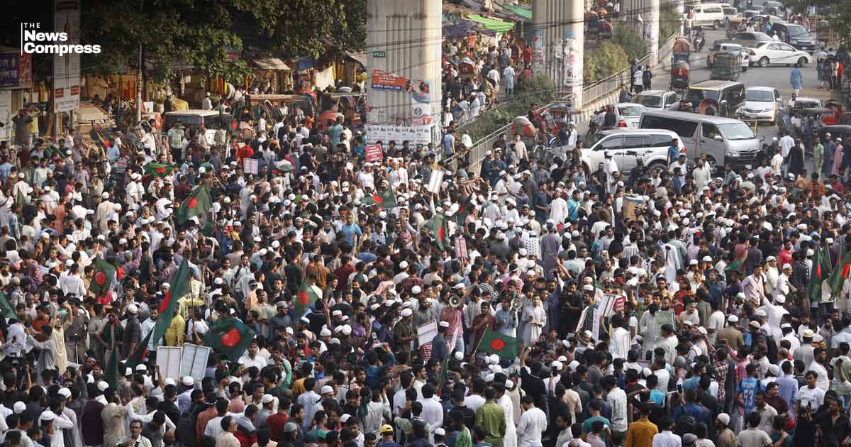 আওয়ামী লীগ নিষিদ্ধের দাবিতে শাহবাগ ব্লকেড, দাবি আদায় না হওয়া পর্যন্ত অবরোধের ঘোষণা