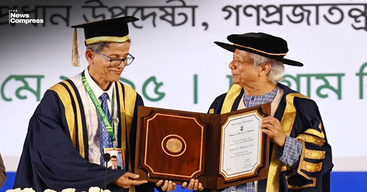 ড. ইউনূসকে ডি-লিট ডিগ্রি দিল চট্টগ্রাম বিশ্ববিদ্যালয়