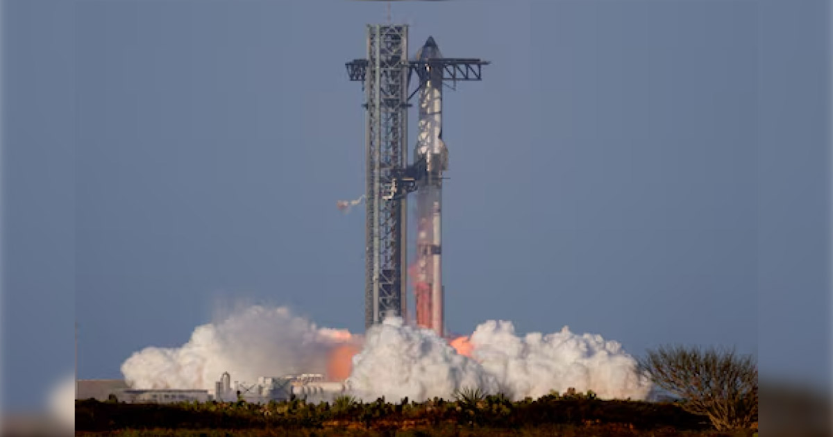 Starship, carrying Tesla‍‍`s bot, set for Mars by end-2026: Elon Musk